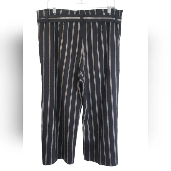 J. Jill Emilie Linen Stretch Paperbag Waist Black Stripe Petite Crop Pants - Picture 3 of 11